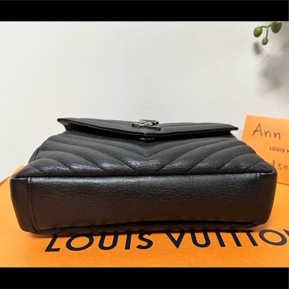 YSL Medium college bag - Picture 4 of 13